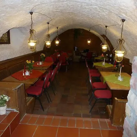 Pfaelzer Heinrich Guest house