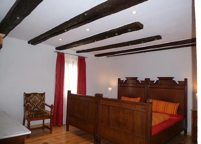 Pfaelzer Heinrich Casa de hóspedes